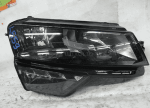 Skoda karoq 57B lampa przednia prawa 1