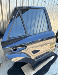 MERCEDES ML 164 drzwi prawe lewe lakier 359 9