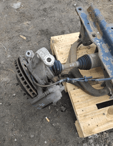 JEEP CHEROKEE LIBERTY KK 2.8CRD 7-12 ZAWIESZENIE PRZÓD RAMA ZWROTNICE DYFER 12