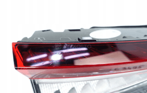 Lampa lewy tył lewa tylna skoda enyaq 5LG 4
