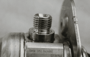 Pompa paliwa bmw F20N F21N F36 F39 F45 F48 7636881 4