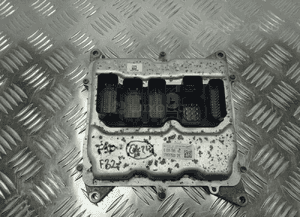 BMW F20 F21 F30 F32 F36 STEROWNIK KOMPUTER SILNIKA DME 8639595 1