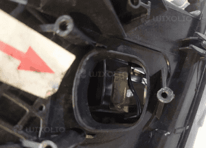 BMW 5 F10 / F11 LCI Lampa przednia Xenon L - 15130 6