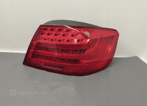 Bmw E93 lci prawa lampa tył 7252092 1