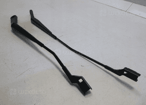 JAGUAR XE X760 RAMIE WYCIERACZKI PRZÓD PRAWE EU 6