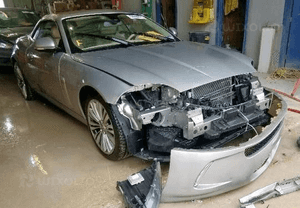 Jaguar xk X150 ślizg mocowanie zderzaka tył 8