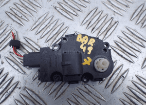 Silniczek nagrzewnicy bmw E90 E87 410475520 radom 1