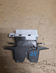 ZAMEK KLAPY TYŁ RENAULT LAGUNA III KOMBI nr 8200747429B 2