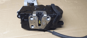 Zamek prawy przód przedni prawy 7 PIN Kia Sportage III 3 UK 81320-3U020 2