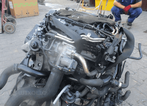 Silnik 2.0 tdi cah audi A4 A5 A6 słupek kompletny 3