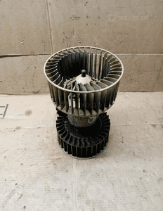 Wentylator silnik dmuchawy BMW 5 E39 8372493 2
