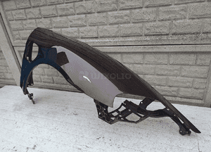 Porsche taycan 9J1 9 j błotnik przedni prawy 2
