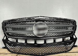 Grill atrapa zderzaka mercedes cls W218 2011- caly 1
