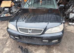Honda Accord 99-02 Maska zderzak pas wzmocnienie lampa chłodnica 1