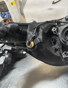 Lampa prawy przod suzuki swift iii 3 35100-62J11 10