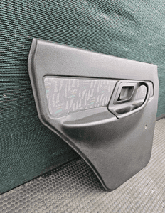 Boczek Boczki Drzwi Tapicerka Czarna Komplet Europa Seat Cordoba I 1 Przed Lift 31