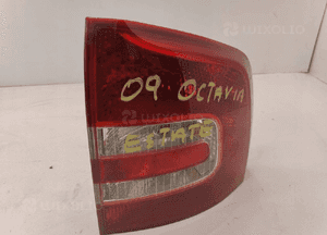 Skoda Octavia II lift kombi LAMPA TYŁ PRAWA 1