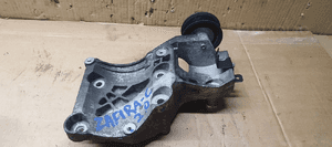 Łapa mocowanie sprężarki klimatyzacji Opel Zafira C 2.0 CDTI 55582510 2