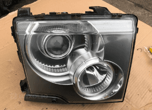 Lampa przednia prawa RHD anglik XBC000368 Range Rover L322 LM Vogue 2002-05 1