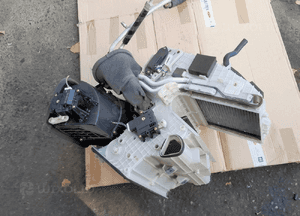 Mazda 3 BK 03-09  5 05-10  nagrzewnica wody wentylator nawiewu parownik 8