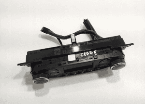 PANEL NAWIEWU KLIMATYZACJI KIA CEED II 97250-A2400 2015-2018 LIFT EUROPA 7