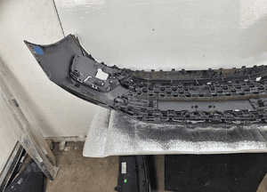 Zderzak audi A1 82A 2018-2024 oryginał oe aso grill atrapa 5
