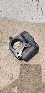 Przepustnica Peugeot Citroen C4 I 1.6 16V 109KM Bosch 9661809080 6PIN 2