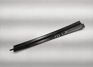 Listwa drzwi szyby lewa przód przednia bmw 7 E23 1977-1986 5