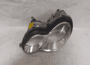 Przod przednia lampa lewa mercedes c klasa W203 3