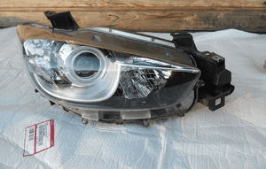 Mazda CX5 CX-5 lampa prawa 1