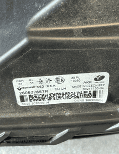 Lampa lewy przod renault master iv 4 260607867R 9