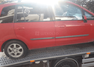 Mazda Premacy 99-05 Drzwi Prawe przednie  lewe przód tył  tylne SU 4