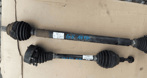 VW Golf V 1.9 TDI Audi A3 Leon II polos prawa lewa 1