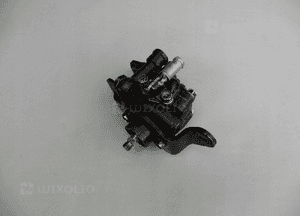 Pompa wspomagania Nissan Datsun BMD21 TD27 5