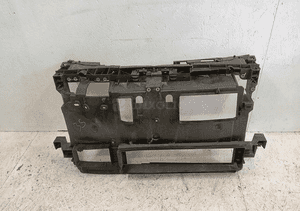 Pas przedni wzmocnienie renault megane iv 4 16- 1