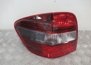 Lampa tylna tył lewa mercedes ml W164 2005-2008 11