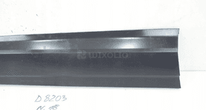 Listwa drzwi lewy przód audi Q4 e-tron 89A853959 4