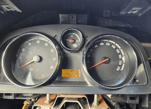 Opel Antara zegar licznik 2.4