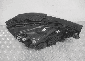 Lampa przednia przód lewa audi Q3 ii F3 full led 83A941033 2018 10