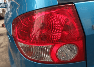 Hyundai Getz lampa tył tylna prawa lewa 2