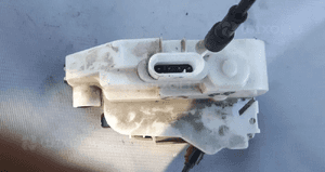 Zamek prawy przód Citroen C3 I 02-09r 2