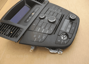 Radio wyświetlacz panel klimatyzacji opel insignia a 13321292 13273102 2