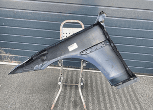 Błotnik przedni przód prawy jaguar xe GX73 2014- 9