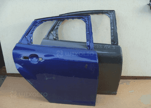 Ford focus MK3 sedan hb drzwi tylne lewe 11