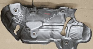Toyota Corolla Avensis 2.2 2.0 D4D D-Cat  osłona termiczna turbosprężarki kolektora 2