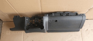 Schowek pasażera półka VW Touareg 7L6858904 2