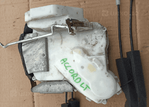 Honda Accord VIII zamek drzwi tył tylny prawy lewy 9 PIN 1
