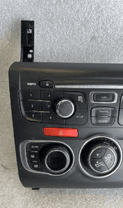 Panel nawiewu klimatyzacji citroen DS4 9666027877 2