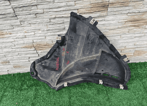 Nadkole prawe bmw 5 G30 G31 7478704 1