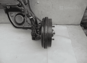 Oś tylna belka tył nissan micra K13 4
